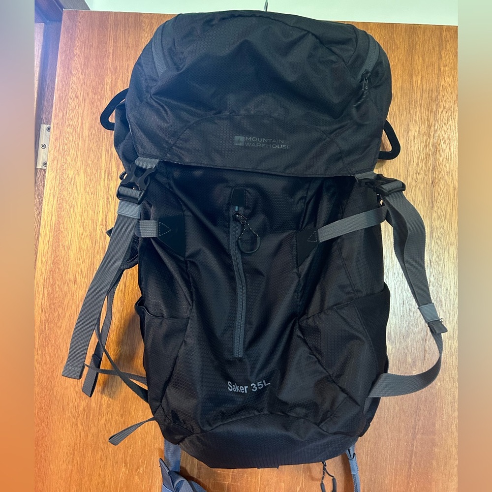 Mountain Warehouse Saker 35L travel backpack